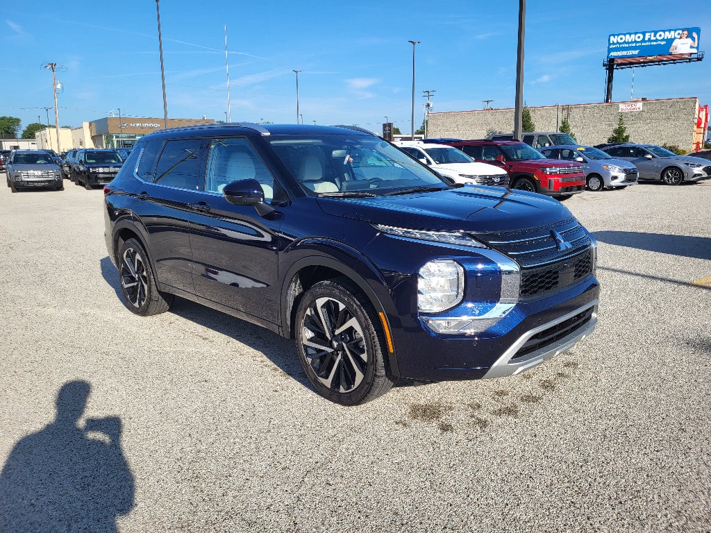 2024 Mitsubishi Outlander SEL
