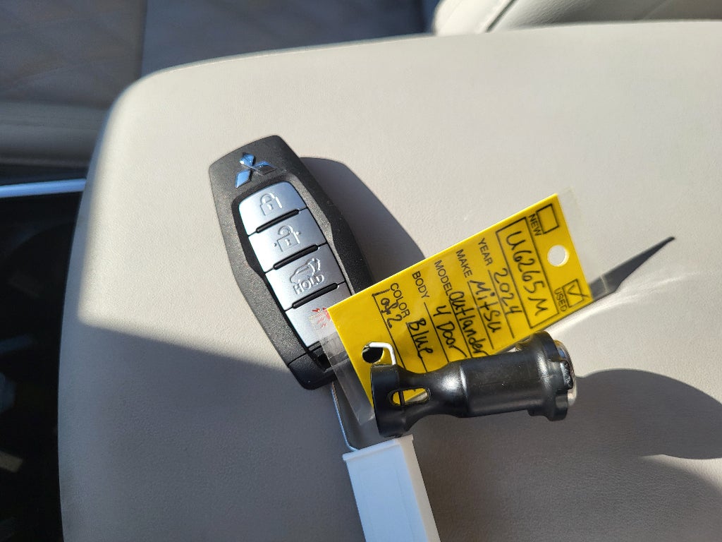 2024 Mitsubishi Outlander SEL