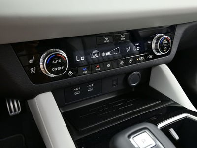 2025 Mitsubishi Outlander Platinum Edition