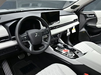 2025 Mitsubishi Outlander Platinum Edition
