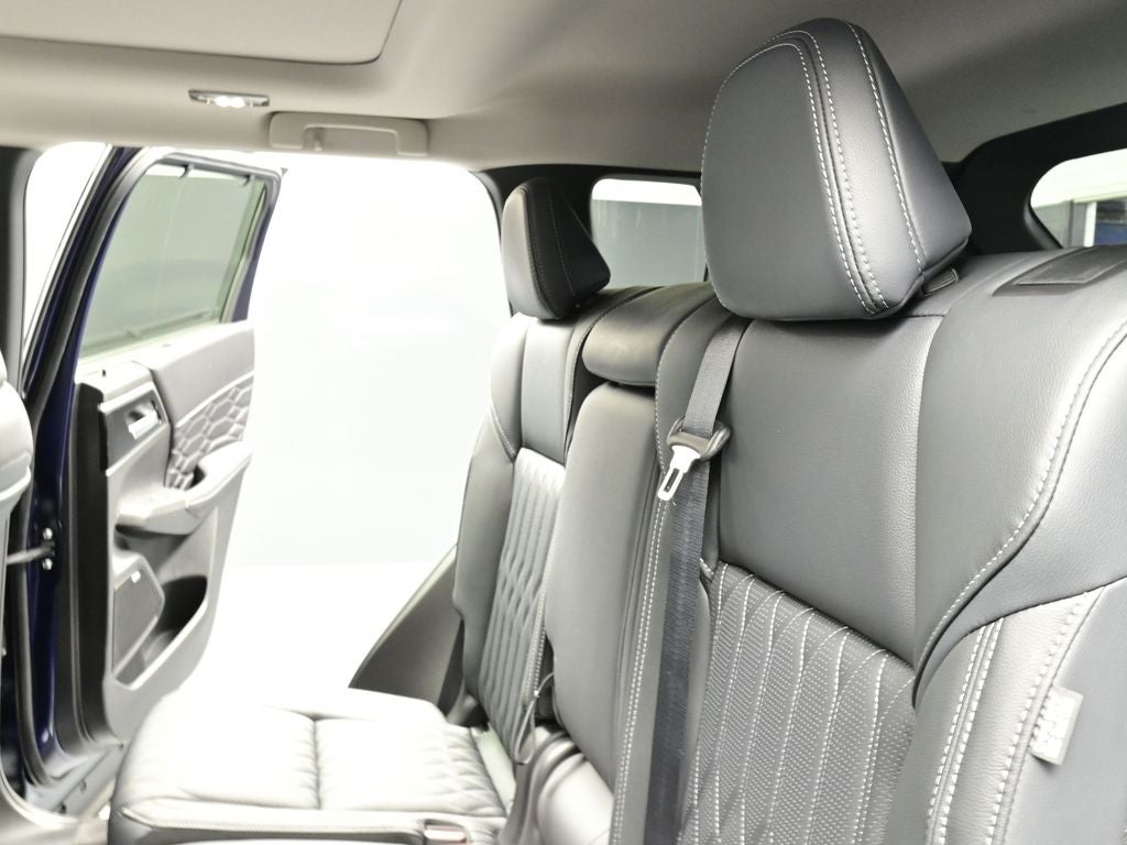 2026 Mitsubishi Outlander SEL