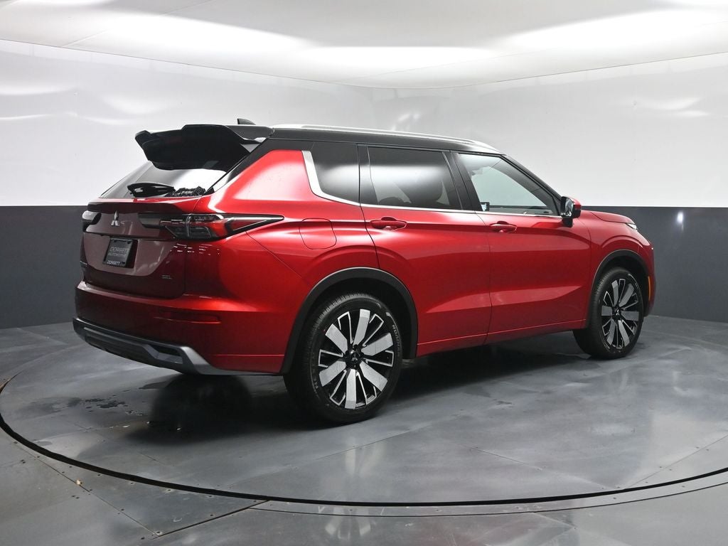 2026 Mitsubishi Outlander SEL