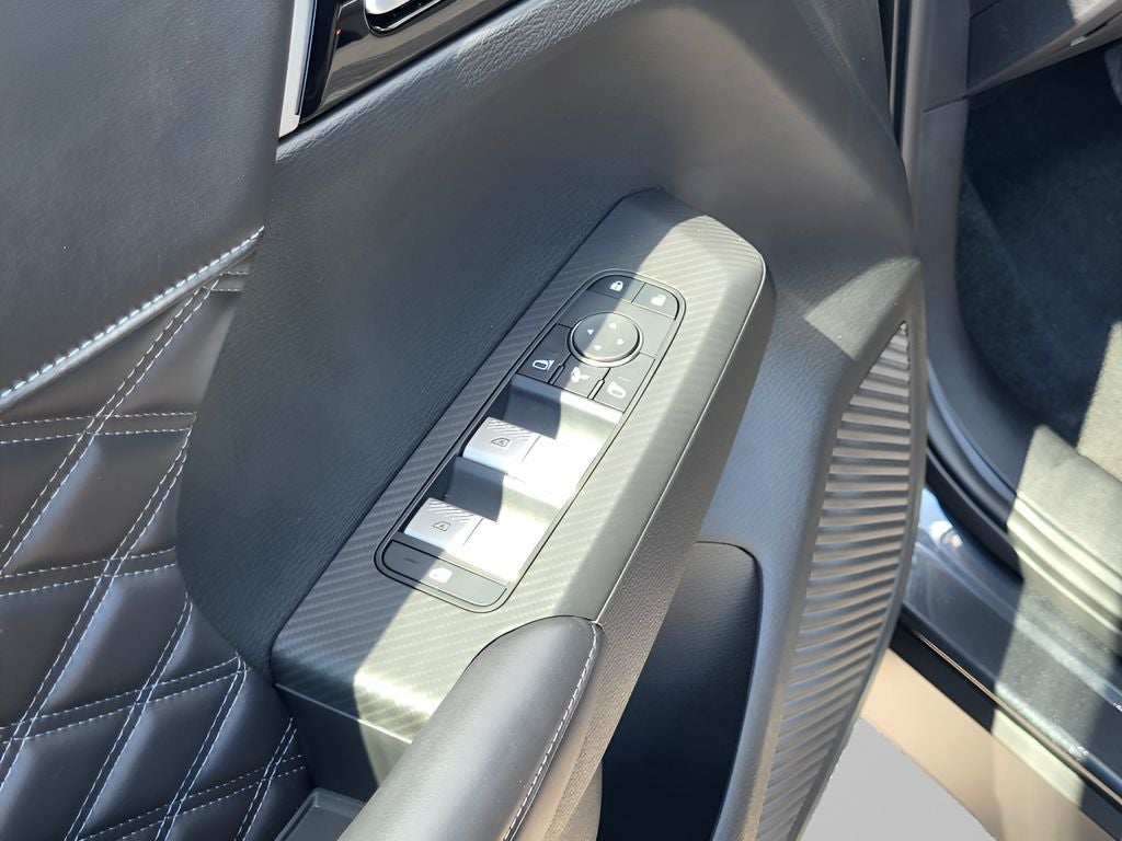 2026 Nissan Rogue Plug-in Hybrid Platinum