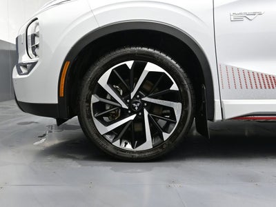 2024 Mitsubishi Outlander PHEV SE