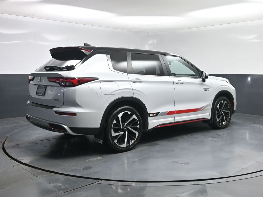 2024 Mitsubishi Outlander PHEV SE