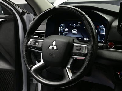2024 Mitsubishi Outlander PHEV SE