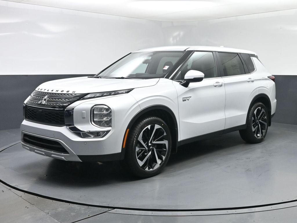 2025 Mitsubishi Outlander PHEV SE