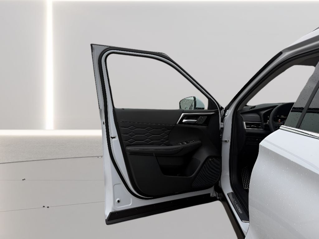 2026 Mitsubishi Outlander PHEV SEL