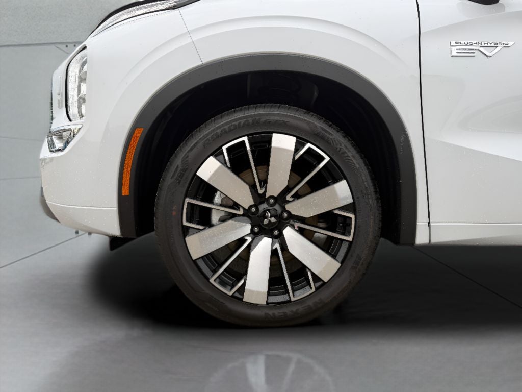 2026 Mitsubishi Outlander PHEV SEL