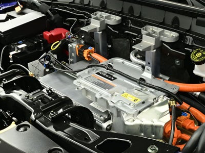 2026 Nissan LEAF PLATINUM+