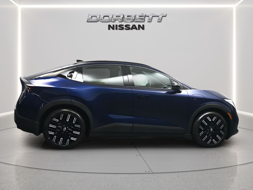 2026 Nissan LEAF PLATINUM+