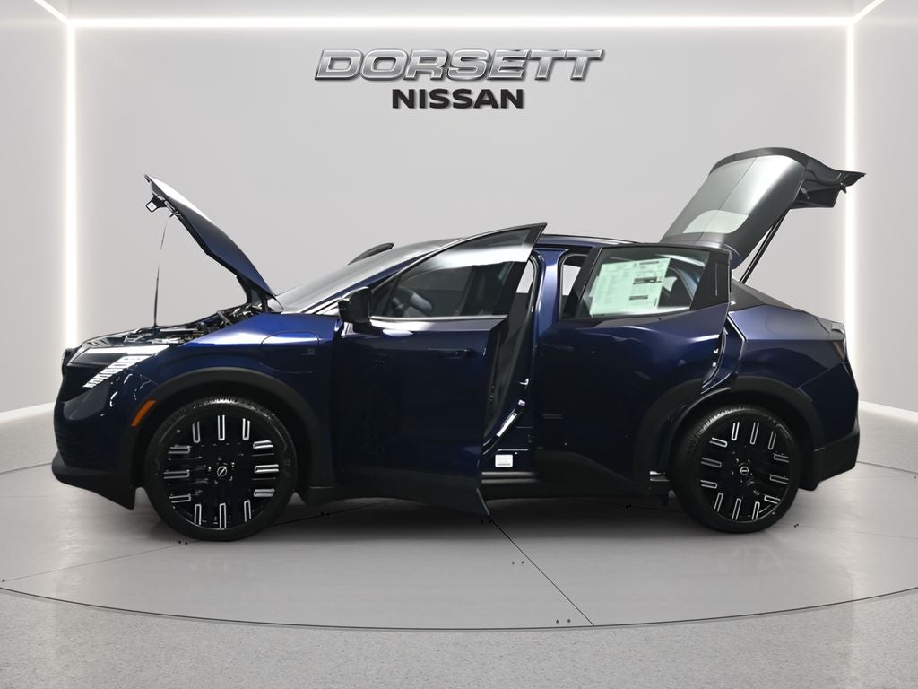 2026 Nissan LEAF PLATINUM+
