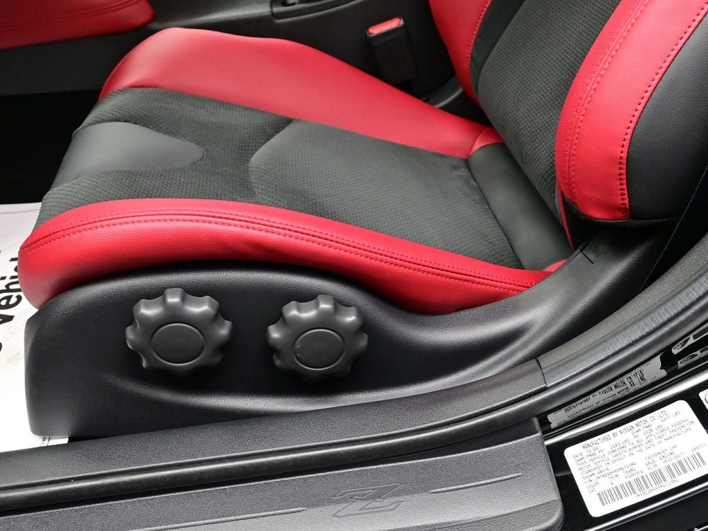 2025 Nissan Z Performance