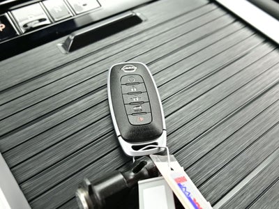 2025 Nissan Armada SL