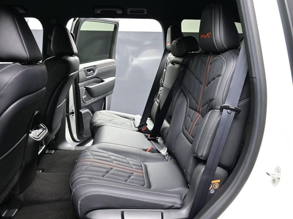 2025 Nissan Armada PRO-4X