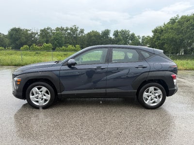2024 Hyundai KONA SE