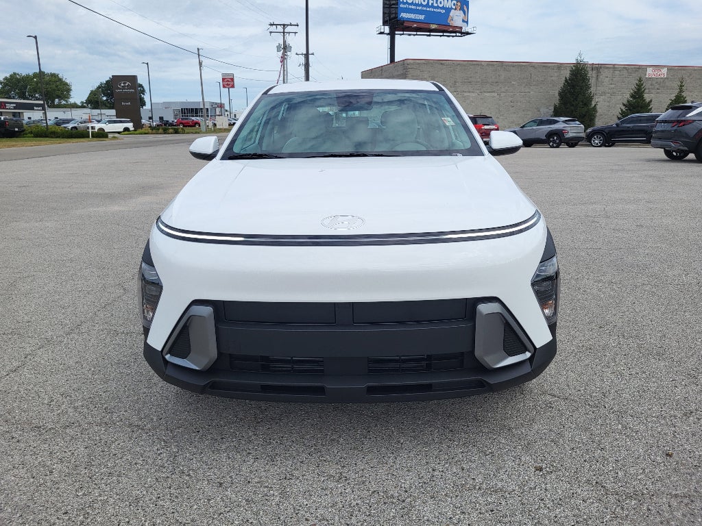 2027 Hyundai KONA SE