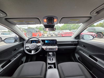 2025 Hyundai KONA SEL