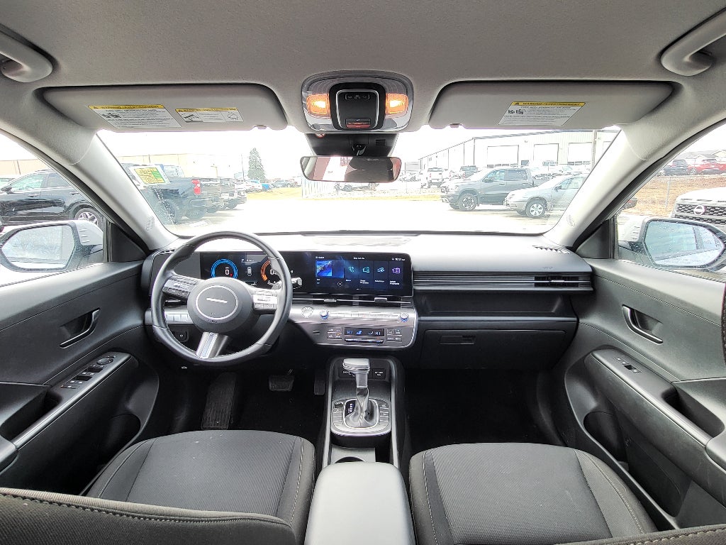 2025 Hyundai KONA SEL