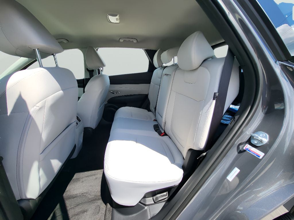 2026 Hyundai TUCSON Blue SE
