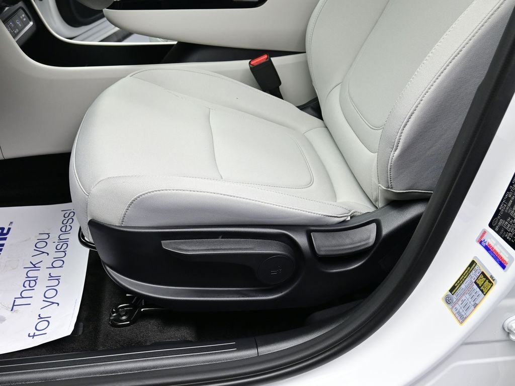 2026 Hyundai TUCSON Blue SE