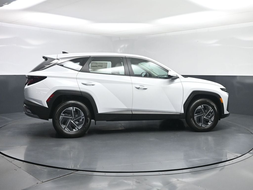 2026 Hyundai TUCSON Blue SE