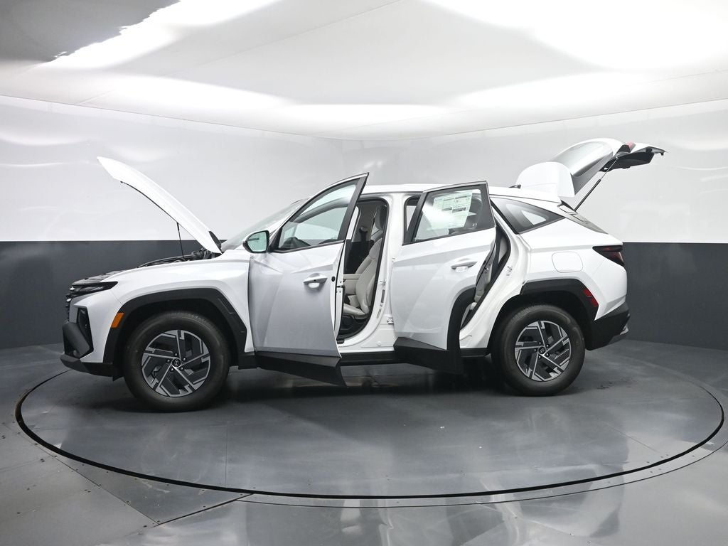 2026 Hyundai TUCSON Blue SE