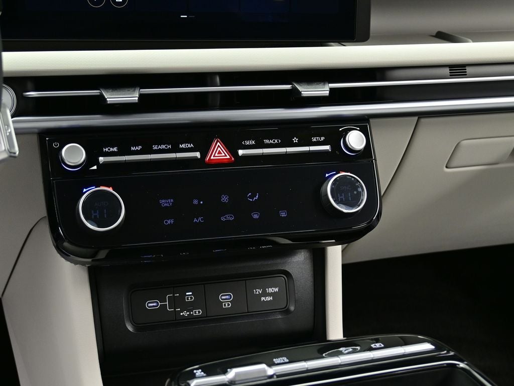 2026 Hyundai TUCSON Blue SE