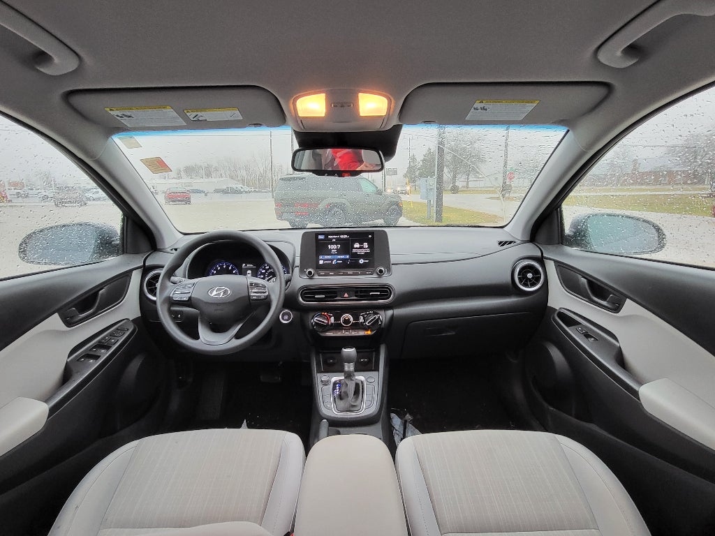 2023 Hyundai KONA SEL