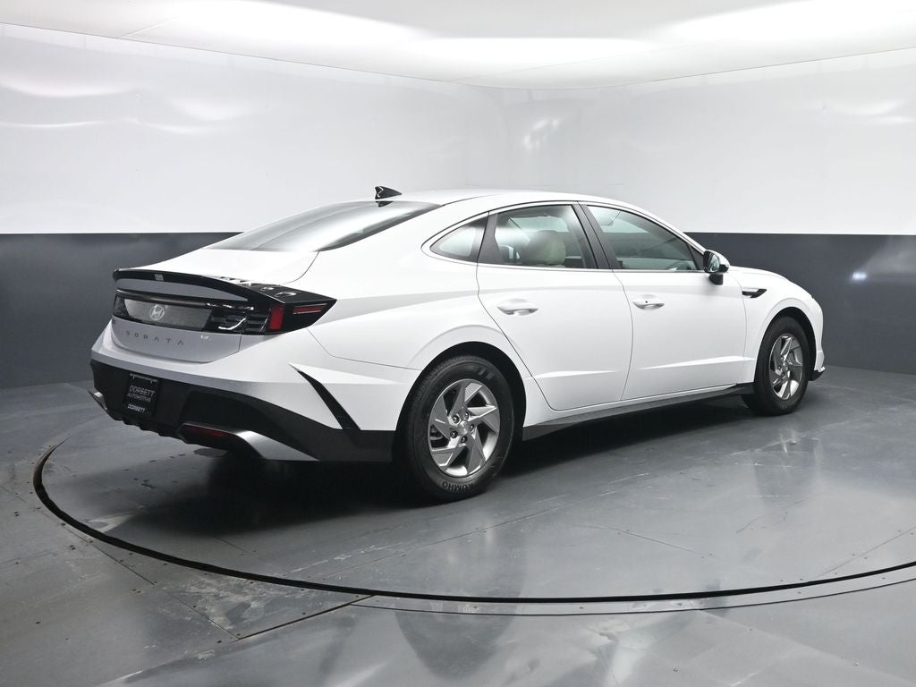 2026 Hyundai SONATA SE