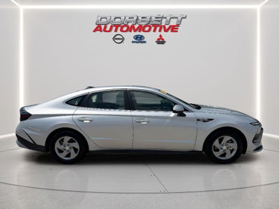 2025 Hyundai SONATA SE