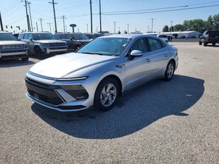 2025 Hyundai SONATA SE
