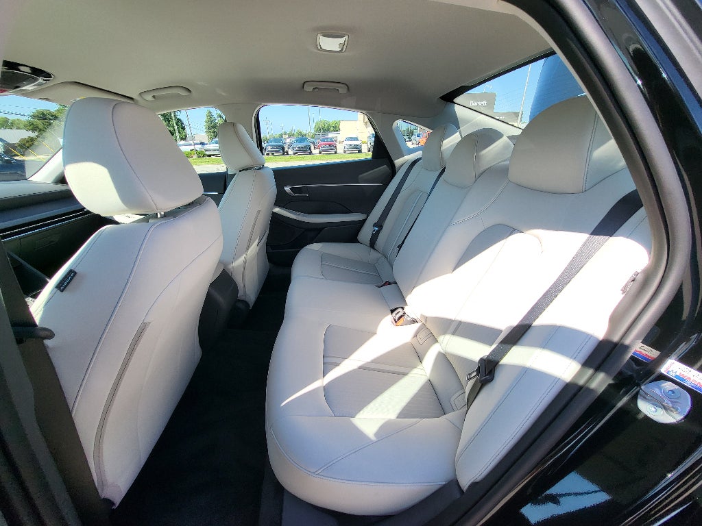 2026 Hyundai SONATA SE