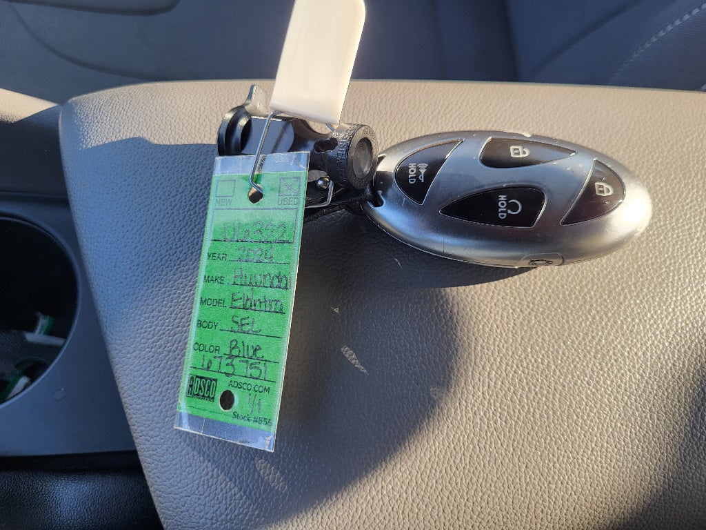 2024 Hyundai ELANTRA SEL