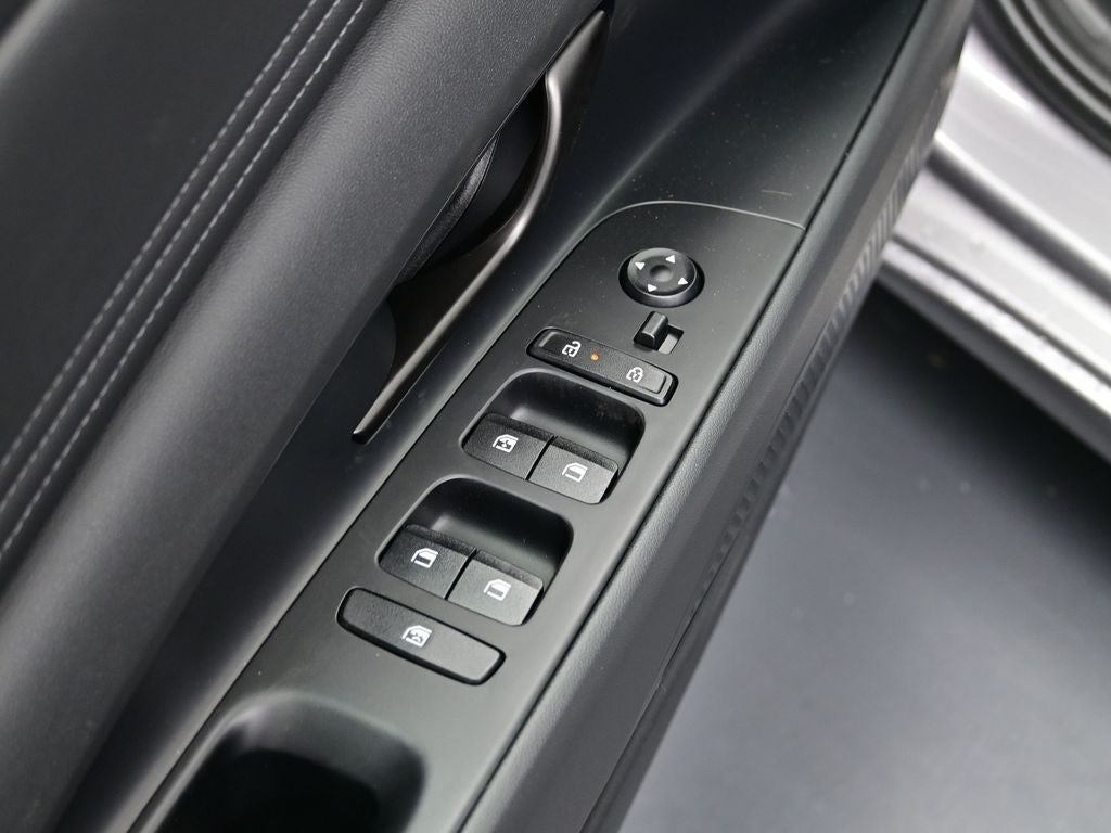 2025 Hyundai ELANTRA HEV SEL Sport