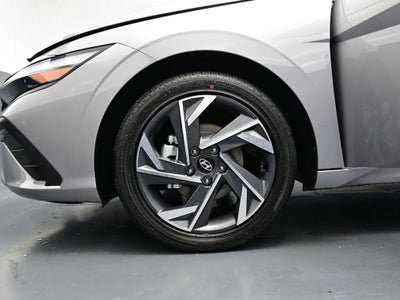 2025 Hyundai ELANTRA HEV SEL Sport