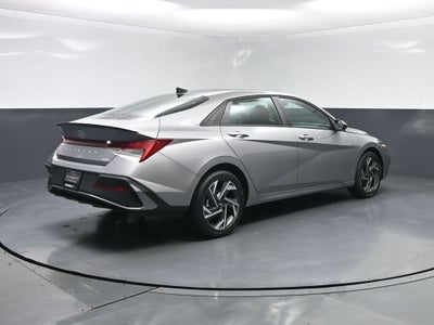2025 Hyundai ELANTRA HEV SEL Sport