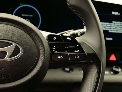 2025 Hyundai ELANTRA HEV SEL Sport