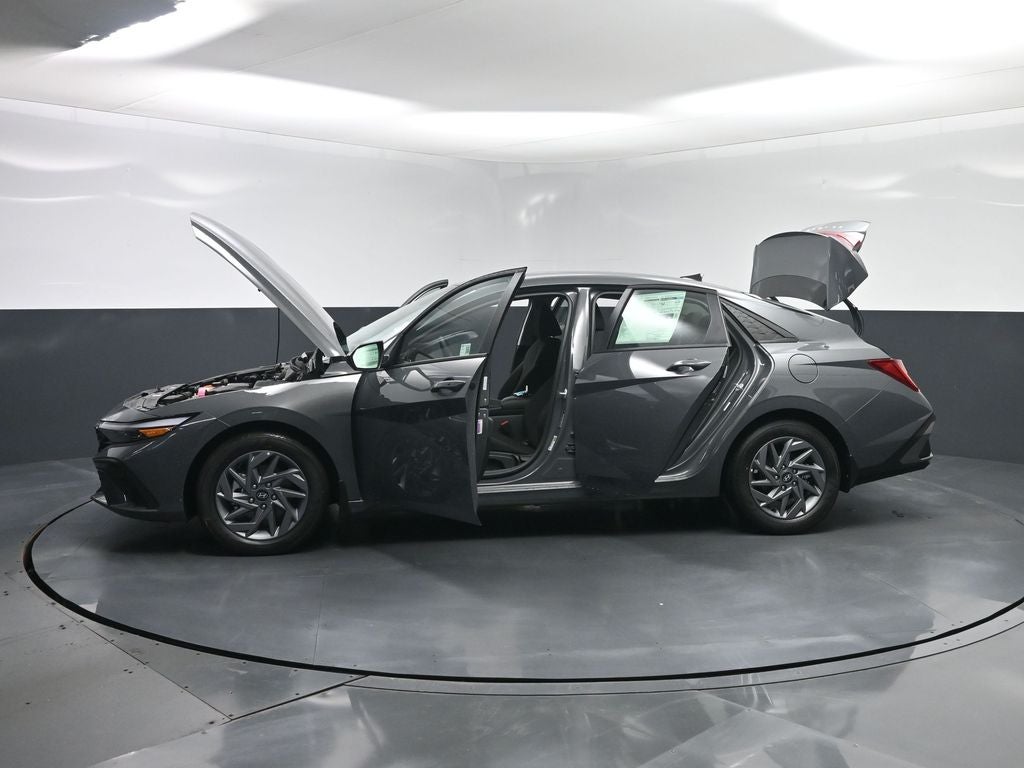 2026 Hyundai ELANTRA HEV Blue