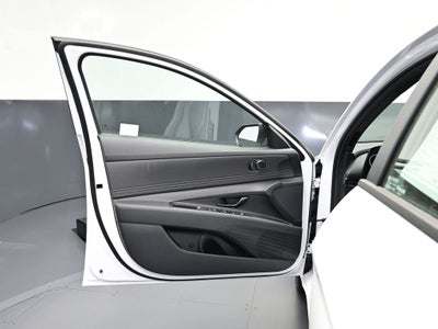 2025 Hyundai ELANTRA HEV SEL Sport