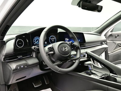 2025 Hyundai ELANTRA HEV SEL Sport