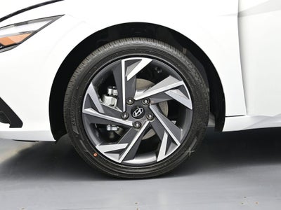 2025 Hyundai ELANTRA HEV SEL Sport