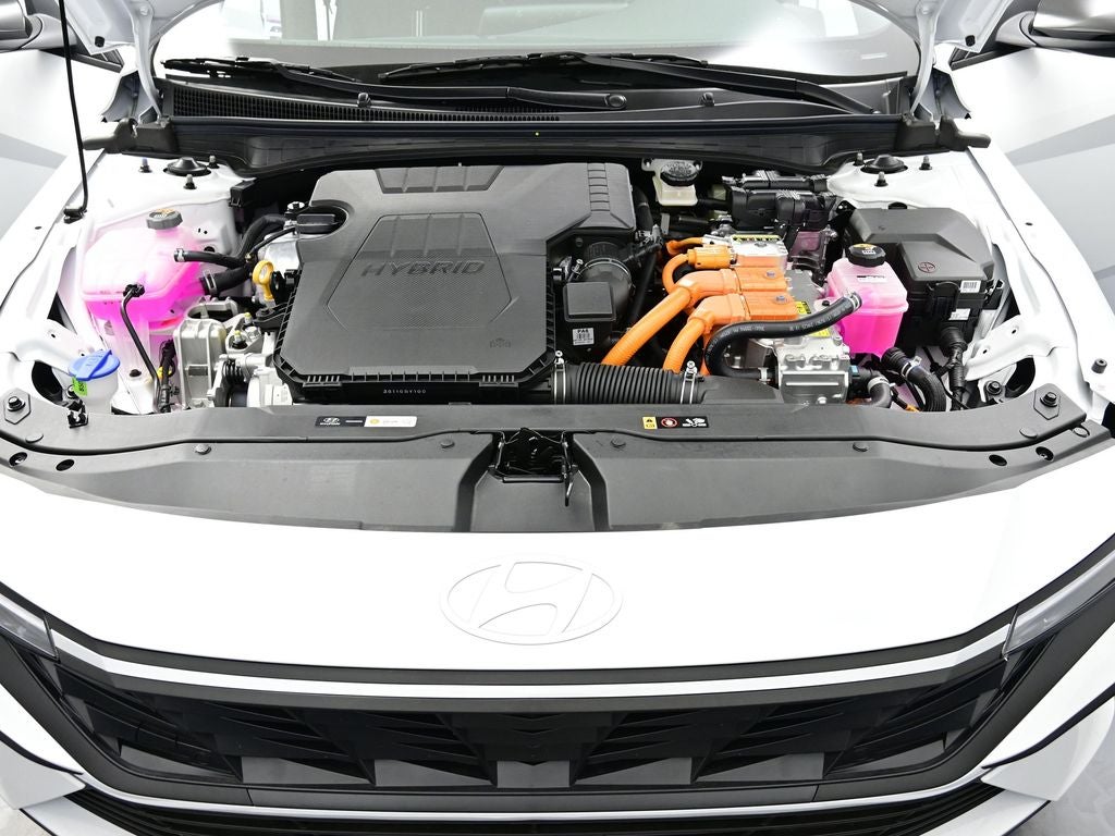 2025 Hyundai ELANTRA HEV SEL Sport
