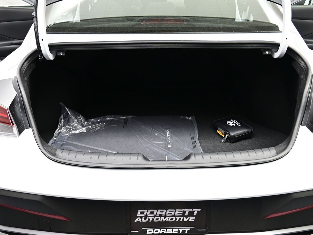 2025 Hyundai ELANTRA HEV SEL Sport