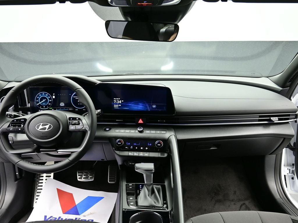 2025 Hyundai ELANTRA HEV SEL Sport
