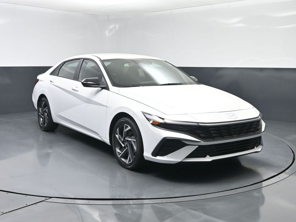 2025 Hyundai ELANTRA HEV SEL Sport