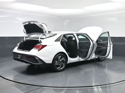 2025 Hyundai ELANTRA HEV SEL Sport