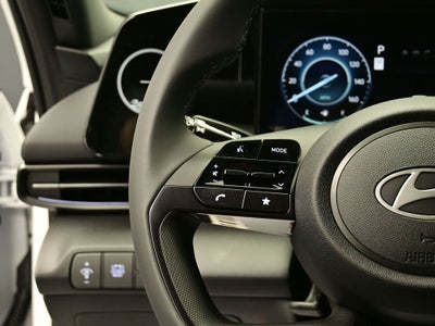 2025 Hyundai ELANTRA HEV SEL Sport