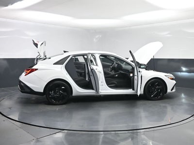 2026 Hyundai ELANTRA HEV SEL Sport