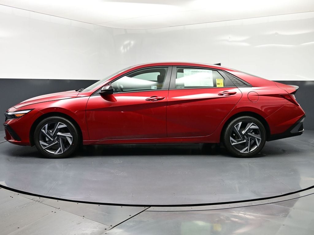 2025 Hyundai ELANTRA HEV SEL Sport